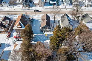 1617 S 10th St, Manitowoc, WI 54220 - Photo 34