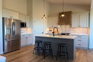 2856 Granite Ct, Sheboygan, WI 53081 - Photo 2