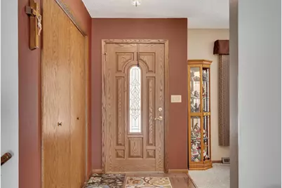 1024  Parkridge Dr, Onalaska, WI 54650 - Photo 20