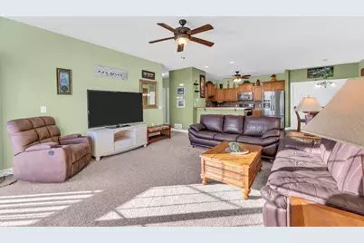 1079  Stratford Ct #201, Racine, WI 53406 - Photo 2