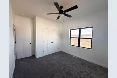 1318  Academy Dr, Holmen, WI 54636 - Photo 6