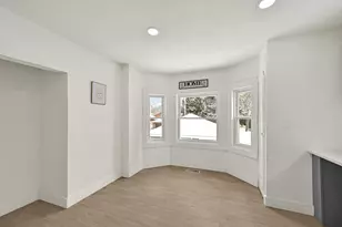 4640 W Scranton Pl, Milwaukee, WI 53216 - Photo 14