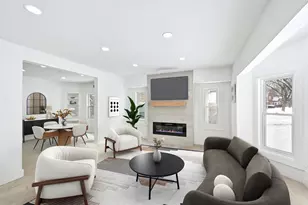 4640 W Scranton Pl, Milwaukee, WI 53216 - Photo 6