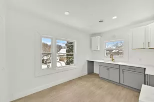 4640 W Scranton Pl, Milwaukee, WI 53216 - Photo 28