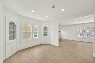 4640 W Scranton Pl, Milwaukee, WI 53216 - Photo 24