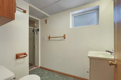 2612  Roosevelt Rd, Kenosha, WI 53143 - Photo 16