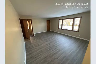 8025 W Villard Ave #8023, Milwaukee, WI 53218 - Photo 6