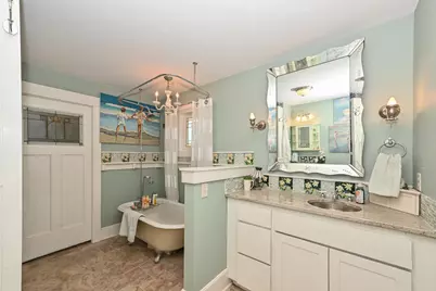 2176 N 73rd St, Wauwatosa, WI 53213 - Photo 42