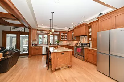 2176 N 73rd St, Wauwatosa, WI 53213 - Photo 18