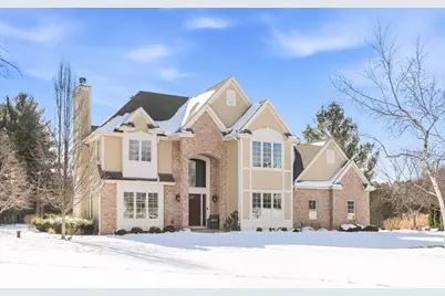 W283N6297  Hibritten Way, Hartland, WI 53029 - Photo 2