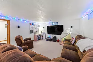 534 Woodridge Dr, Grafton, WI 53024 - Photo 26