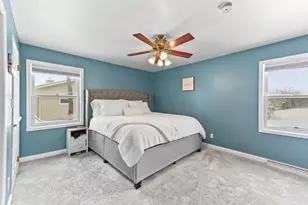 534 Woodridge Dr, Grafton, WI 53024 - Photo 14