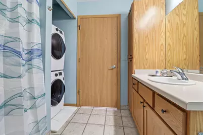 1455 S 70th St #201, West Allis, WI 53214 - Photo 20