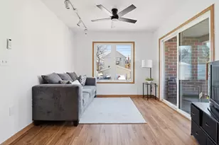 1455 S 70th St, West Allis, WI 53214 - Photo 10