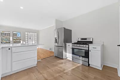 216 S 74th St, Milwaukee, WI 53214 - Photo 8