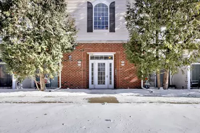 2030  Rainbow Lake Ln #323, West Bend, WI 53090 - Photo 16