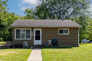 6119 W Carmen Ave, Milwaukee, WI 53218 - Photo 1