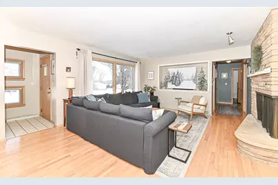 4265 N 163rd St, Brookfield, WI 53005 - Photo 10