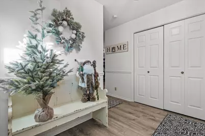 N34W23844  Grace Ave #B, Pewaukee, WI 53072 - Photo 16