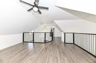 118 W Reservoir Ave, Milwaukee, WI 53212 - Photo 16