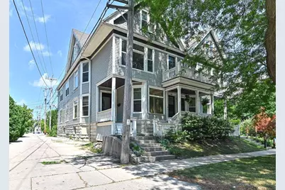 118 W Reservoir Ave, Milwaukee, WI 53212 - Photo 2