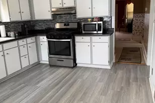 3022 S California St, Milwaukee, WI 53207 - Photo 4