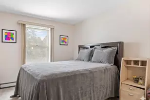 937 W Heritage Ct, Mequon, WI 53092 - Photo 6
