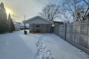 1324 Hayes Avenue, Racine, WI 53405 - Photo 14