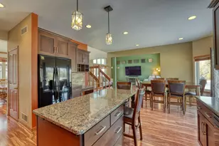 1125 Carlee Ann Ln, Pewaukee, WI 53072 - Photo 18