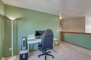 1125 Carlee Ann Ln, Pewaukee, WI 53072 - Photo 32