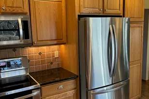 3560 S Sandalwood Dr, New Berlin, WI 53151 - Photo 12