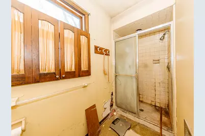 707  Kimberly Ct, Grafton, WI 53024 - Photo 14