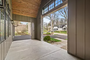 853 Sauganash Dr, Fontana, WI 53125 - Photo 12