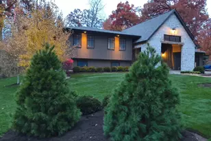 853 Sauganash Dr, Fontana, WI 53125 - Photo 4