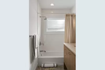 853  Sauganash Dr, Fontana, WI 53125 - Photo 68