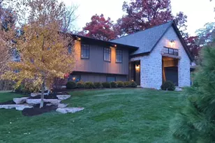 853 Sauganash Dr, Fontana, WI 53125 - Photo 2