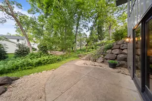 853 Sauganash Dr, Fontana, WI 53125 - Photo 144