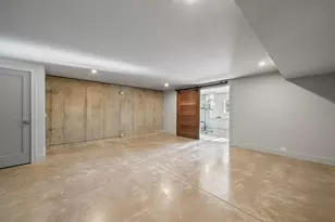 853 Sauganash Dr, Fontana, WI 53125 - Photo 84