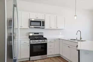 330 Cattail Ct, Genoa City, WI 53128 - Photo 8