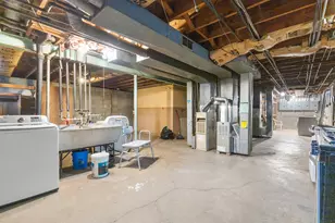 6181 N 84th St, Milwaukee, WI 53225 - Photo 52