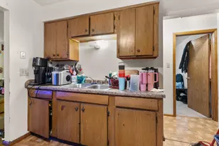 6181 N 84th St, Milwaukee, WI 53225 - Photo 22