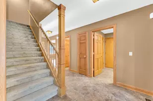 4731 Willow Wood Dr, Racine, WI 53403 - Photo 4