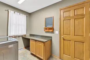 4731 Willow Wood Dr, Racine, WI 53403 - Photo 6