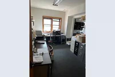 21445  Gumina Rd, Brookfield, WI 53072 - Photo 10