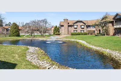 6575 N Green Bay Ave #204, Glendale, WI 53209 - Photo 10