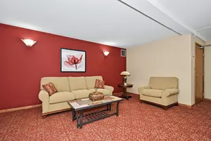 6575 N Green Bay Ave, Glendale, WI 53209 - Photo 12