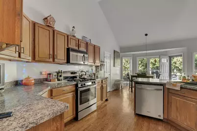 370  Smythe Dr, Williams Bay, WI 53191 - Photo 22