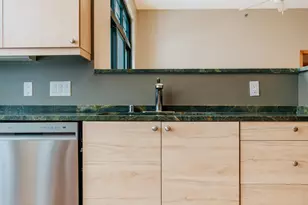 530 W Doty St, Madison, WI 53703 - Photo 14