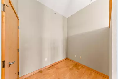 530 W Doty St #304, Madison, WI 53703 - Photo 24