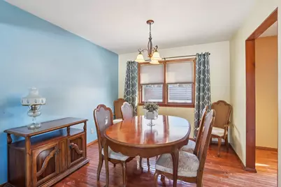 1455  Hillside Dr, Waukesha, WI 53186 - Photo 8